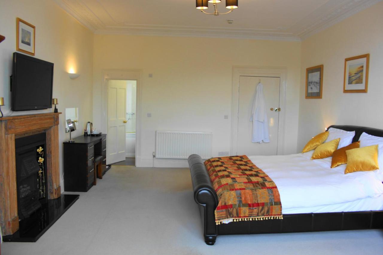 Bed and Breakfast The Olive Branch à Ilfracombe Extérieur photo