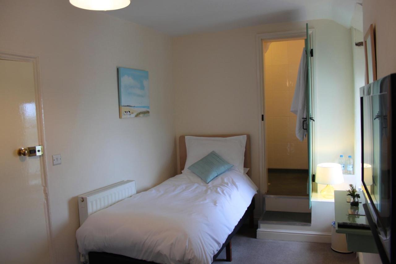 Bed and Breakfast The Olive Branch à Ilfracombe Extérieur photo